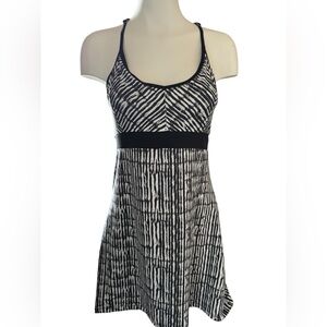 Athletic Dress, abstract Black/white, mini, sports, casual, S/M